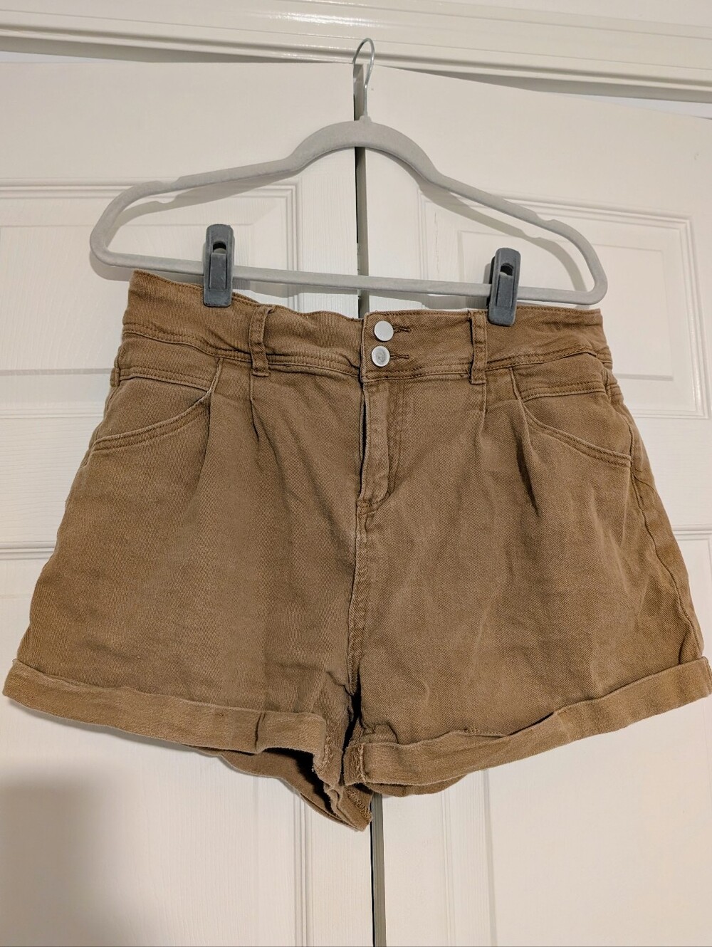 Women’s High Rise Cuffed Shorts Size 2XL Brown Tan Casual Summer